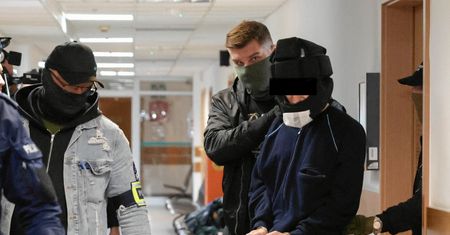 Masakra na UW. Ten uniwersytet zdecydował. Pojawią się miotacze gazu