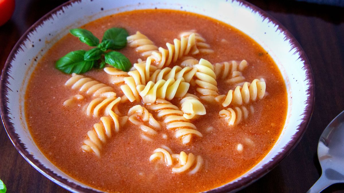 Zupa pomidorowa to polski klasyk