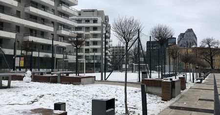 Sprzedaż mieszkań wzrosła i… spadła. Jak to możliwe?