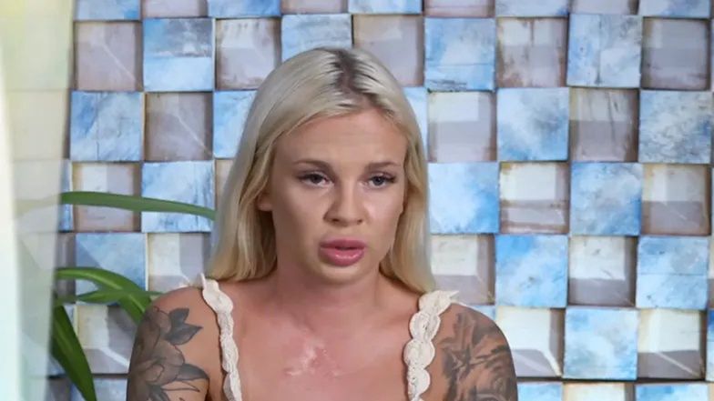 Ola z "Hotelu Paradise"