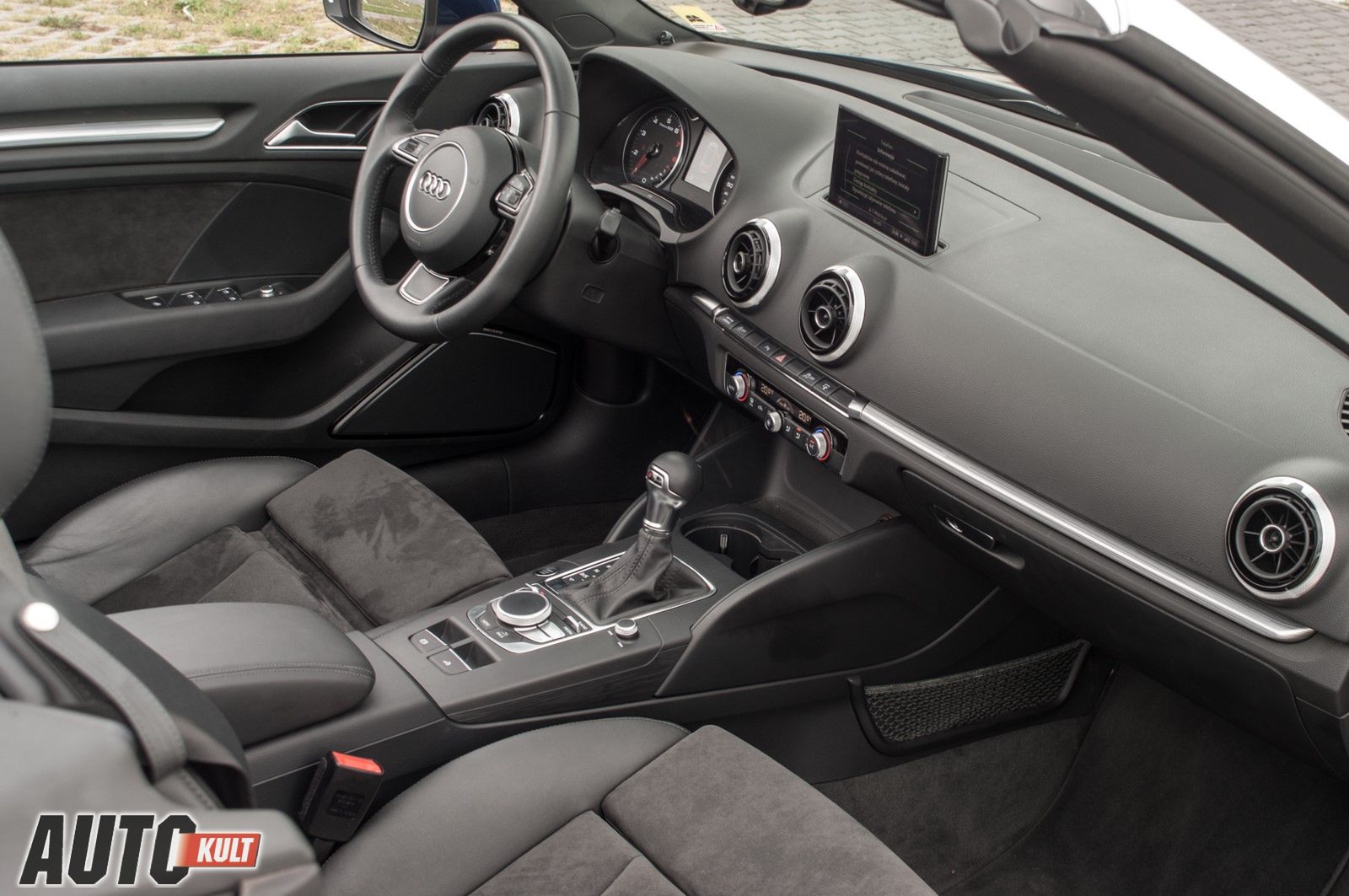 Audi A3 Cabriolet 1,8 TFSI S-Tronic Ambition - test [galeria zdjęć] 8