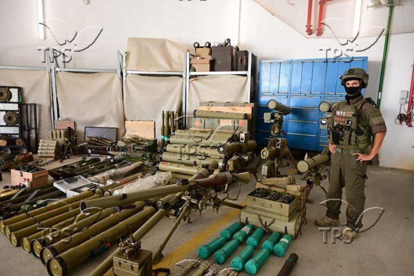 Izrael przejął w 2023 r. duże zapasy broni Hezbollah