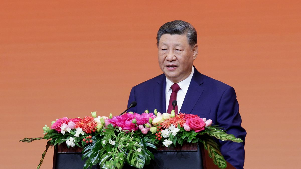 BEIJING, CHINA - MAY 14: Chinese President Xi Jinping speaks as he hosts a state banquet for U.S. President Donald Trump at the Great Hall of the People on May 14, 2026 in Beijing, China. Both President Trump and President Xi addressed ways to enhance bilateral economic cooperation and investment, and agreed that Iran should not be allowed to have a nuclear weapon. According to Chinese state media, Xi emphasized the importance of the Taiwan issue, and that a mishandling could sour U.S.-China relations. (Photo by Alex Wong/Getty Images)