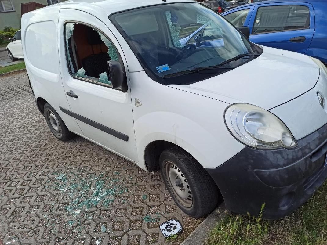 Uszkodzony Peugeot