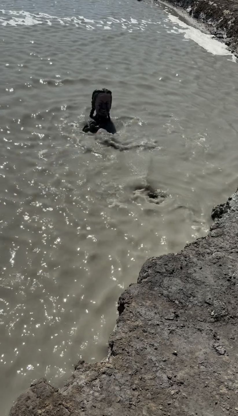 Kąpiel w błocie Mai Rutkowski