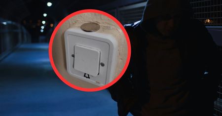 "Uwaga na takie znaczki". Zdjęcie z Warszawy niesie się po sieci