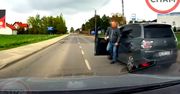 Wyskoczył z auta. Wtedy usłyszał: Mam nagranie z kamerki. Oto reakcja