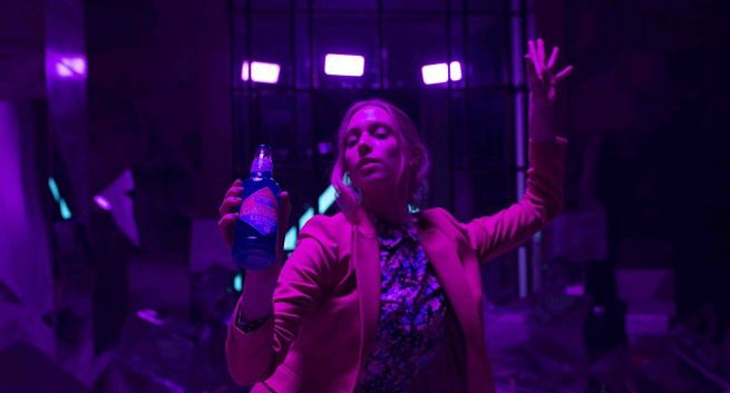 Reklama-teledysk promuje napoje piwne Seth and Riley’s Garage (wideo)