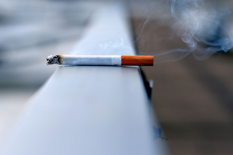 Ile kosztuje pracodawcę przerwa na papierosa. Są nowe wyliczenia