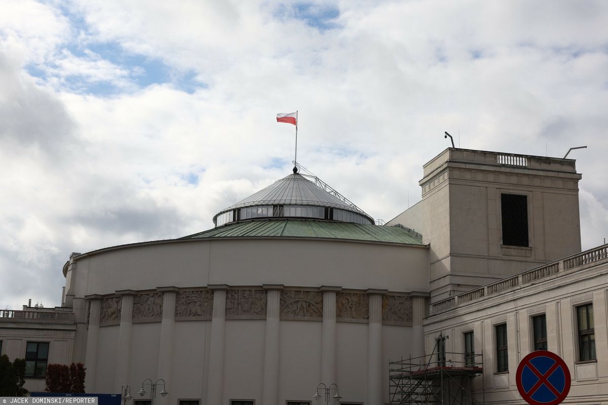 sejm, stołówka, żywność Ceny w sejmowej stołówce zadziwiają. Porównano je do tych sprzed roku