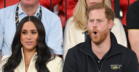 Media spekulują, że Meghan Markle jest w ciąży. Do sieci trafiły jej nowe zdjęcia. Udała się z mężem na randkę (FOTO)