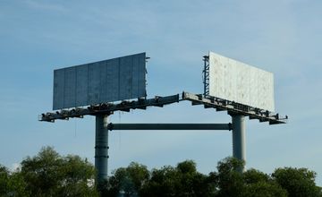 Reklama została wyświetlona, ale czy ktoś naprawdę ją widział? 10 pytań o attention