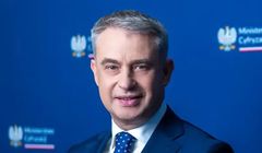 Minister cyfryzacji: należy zachować czujność wobec dezinformacji w sieci