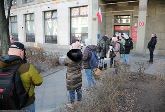 Kolejki po paszport. Wojewoda otworzył urząd w soboty