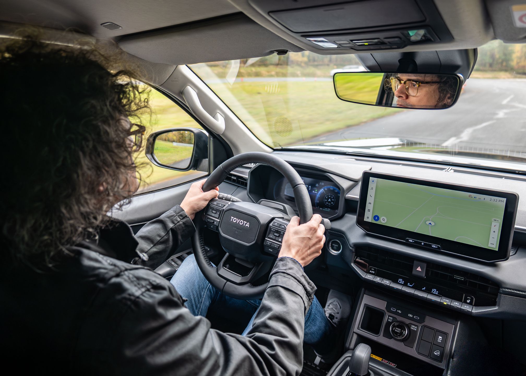 Wnętrze Toyoty Hilux EV