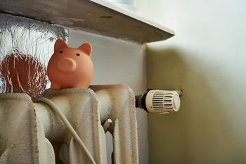 Wracają mrozy. Policzyli, ile wzrośnie dobowy koszt ogrzewania domu