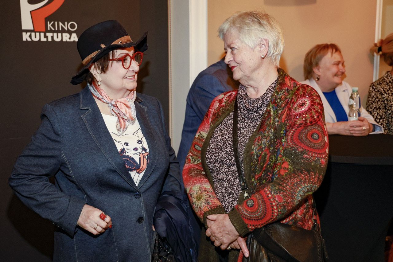 Kapelusz damski to idealny dodatek do jesiennych outfitów. Tak wystylizowała go Krystyna Tkacz