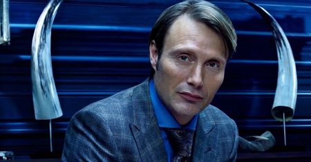 Mads Mikkelsen wciąż się nie poddaje. Chce powrotu do kultowej roli