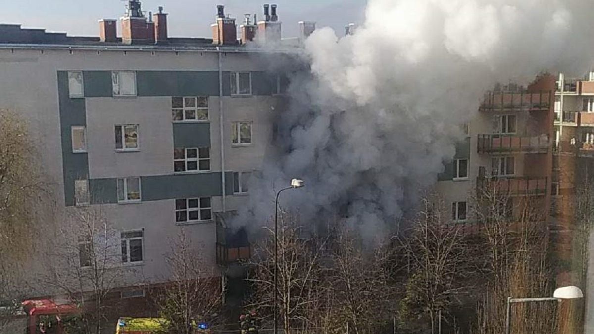 Pożar garażu w bloku przy ul. Relaksowej 2