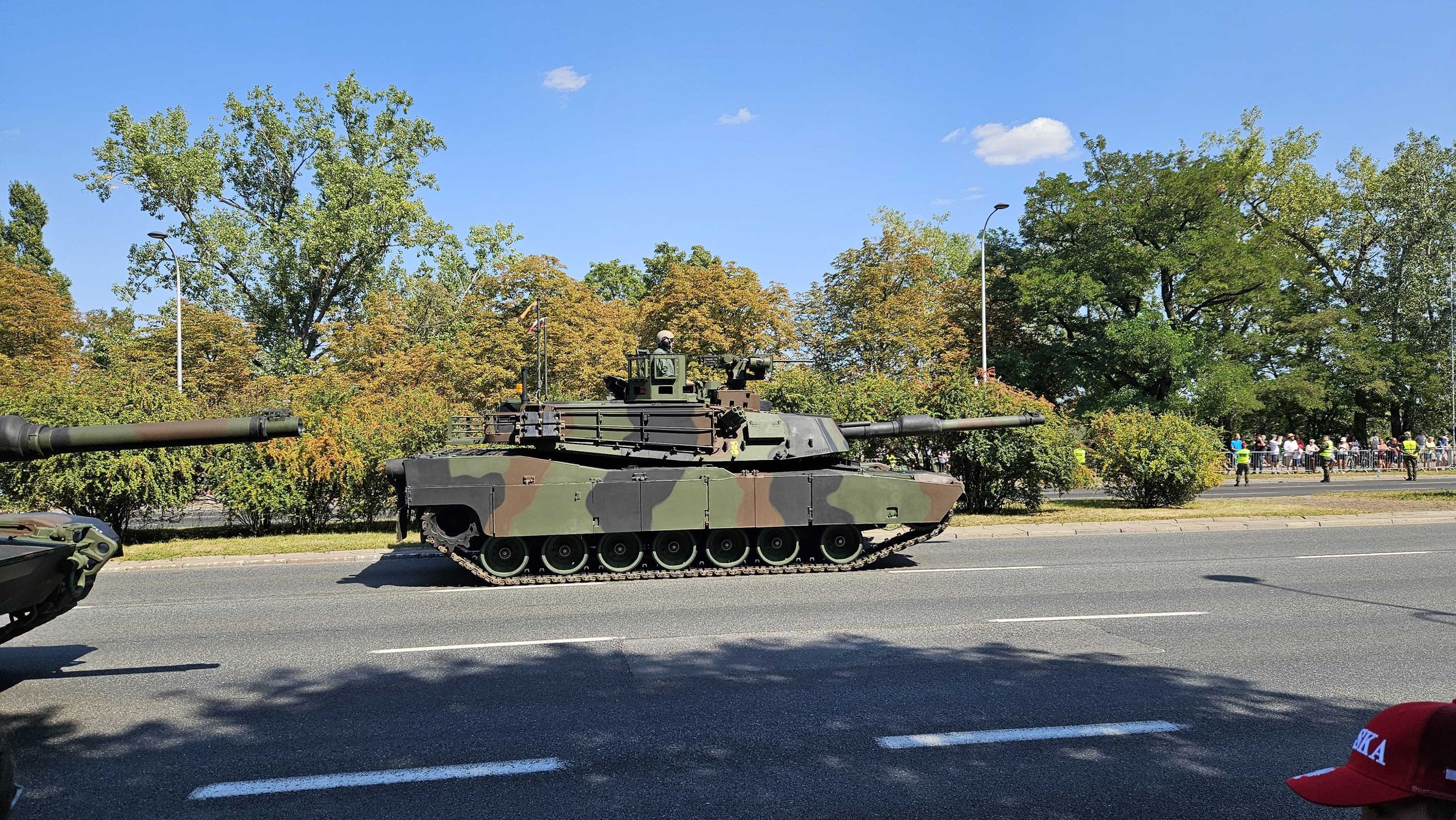 Sprzęt wojskowy na defiladzie w Warszawie