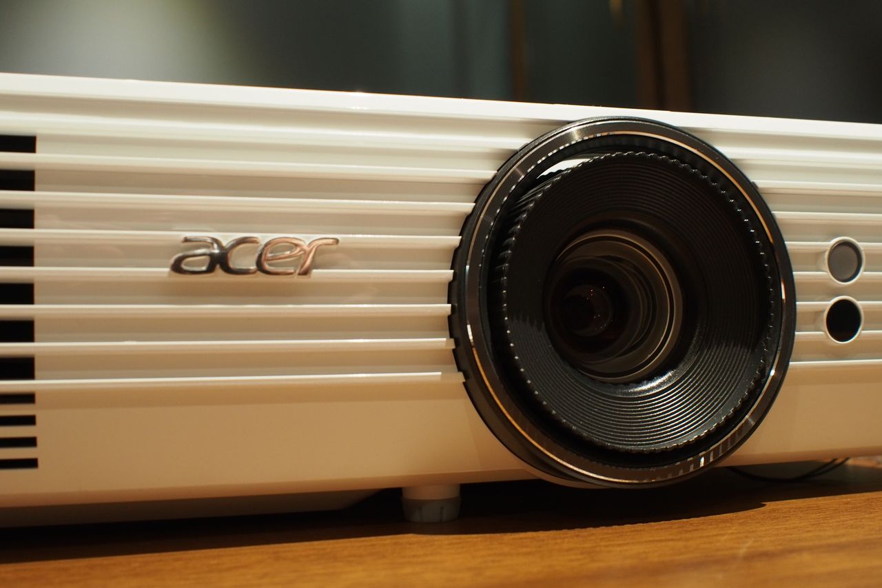 Test projektora Acer H7850. DLP 4K rewolucjonizuje rynek rzutników