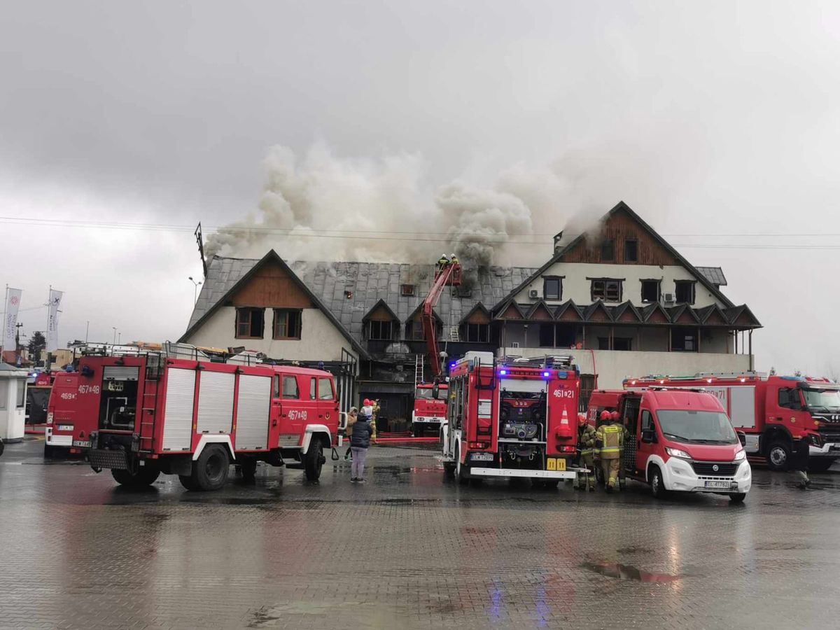 Pożar karczmy w Tuszynie pod Łodzią