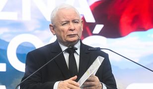 Nagłe oświadczenie Kaczyńskiego. Pokazuje notatkę