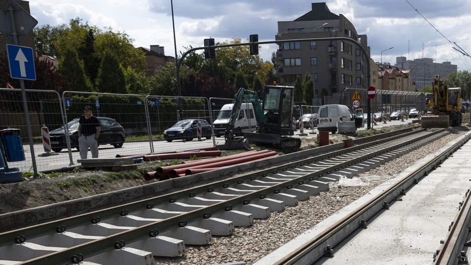 Trwają intensywne prace związane z budową linii tramwajowej do Mistrzejowic.