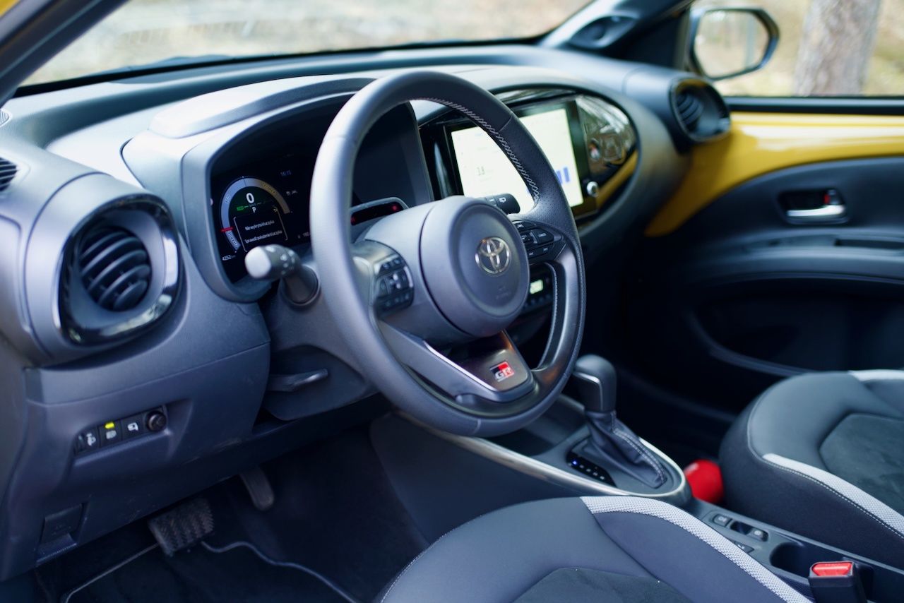 Toyota Aygo X z napędem hybrydowym