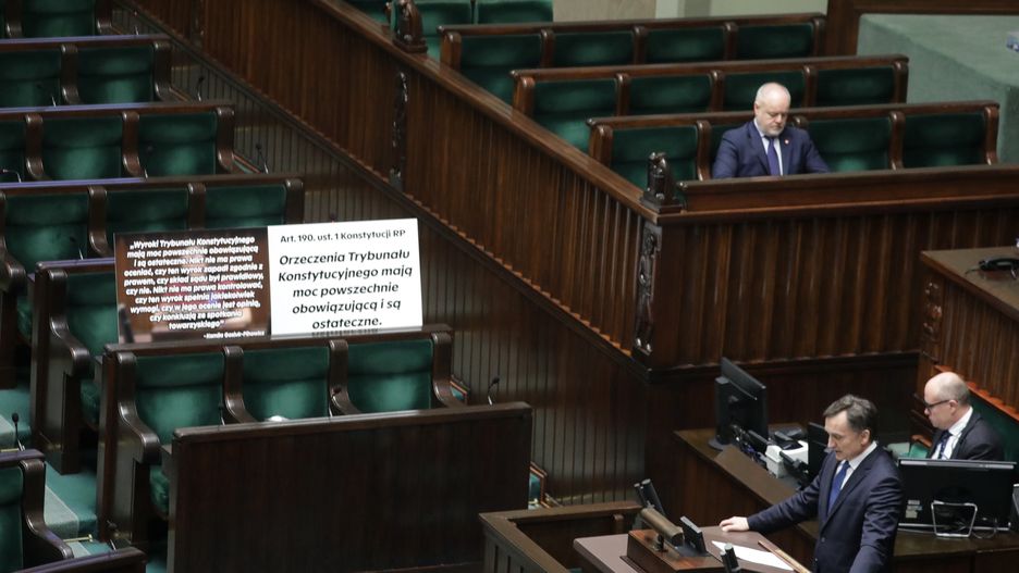 Zbigniew Ziobro
Tomasz Gzell
X kadencja, 10, 10., Dziesi�ta, kadencji, obrad, Obrady, plenarna, polityk polityka, Polityka, posiedzenie, Posiedzenie Sejmu, pos�owie, Sala plenarna posiedze� obrad, sala posiedze�, sejm, Sejm RP, sejmu