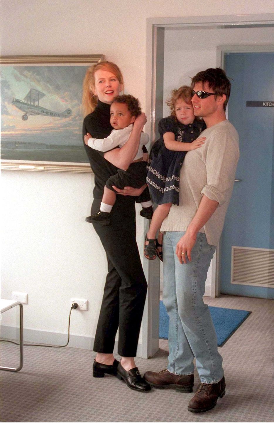 Nicole Kidman i Tom Cruise z dziećmi, 1996 r.