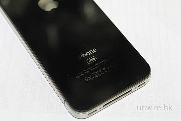 iPhone 4 64 GB dostępny na czarnym rynku 1
