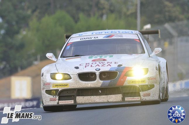 BMW M3 GT2 tylko przez chwilę prowadziło w wyścigu.