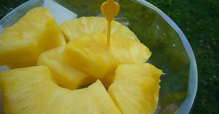 Ananas w puszce w soku, odsączony