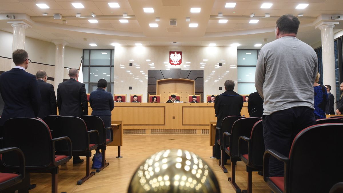 Warszawa, 04.11.2015. Chwila ogłaszania przez TK wyroku w sprawie reformy OFE.