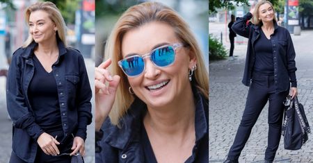 Promienna Martyna Wojciechowska posyła uśmiechy paparazzi (ZDJĘCIA)