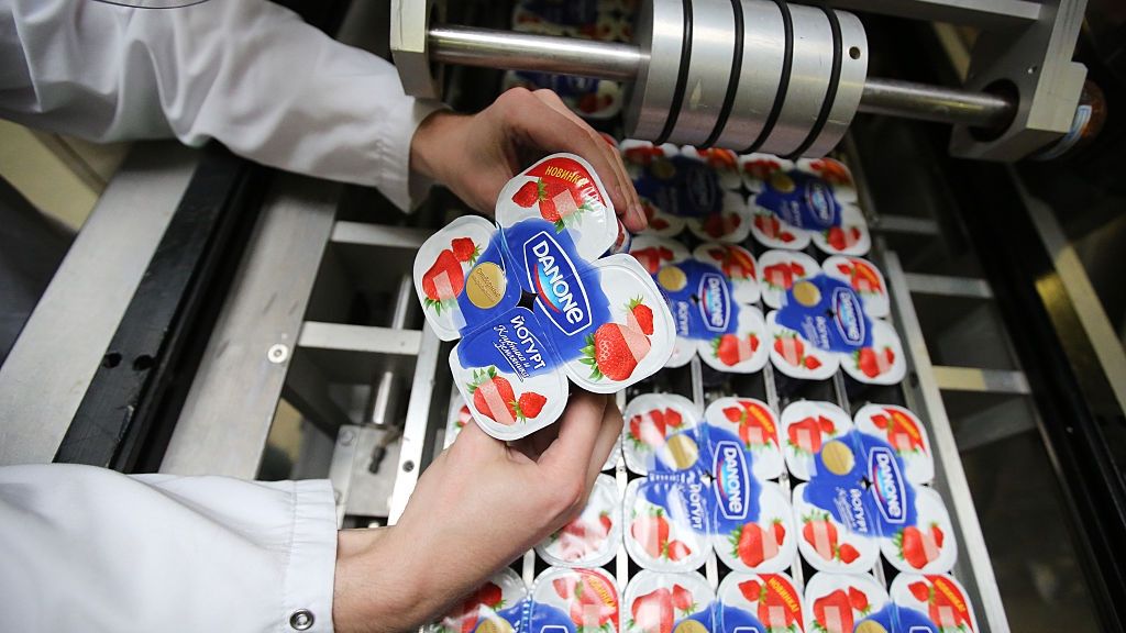 Danone ogranicza działalność w Rosji