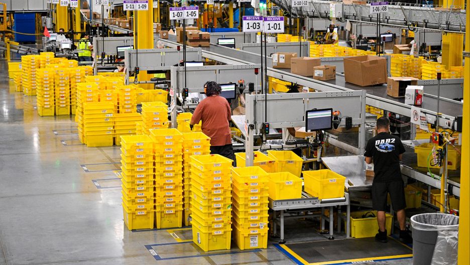 Pracownicy narzekają na ścisłą kontrolę w Amazonie