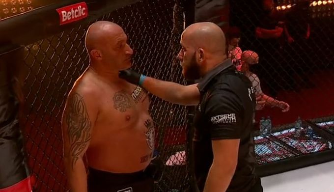 Marcin Najman ukarany przez sędziego w walce z `` Don Kasjo ''