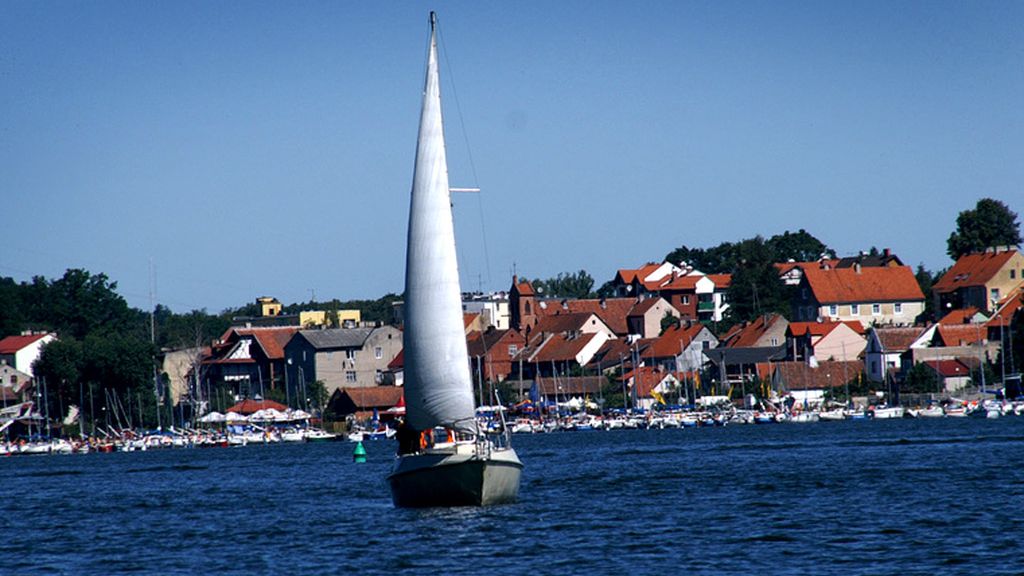 Żeglowanie po Mazurach może być w tym roku droższe