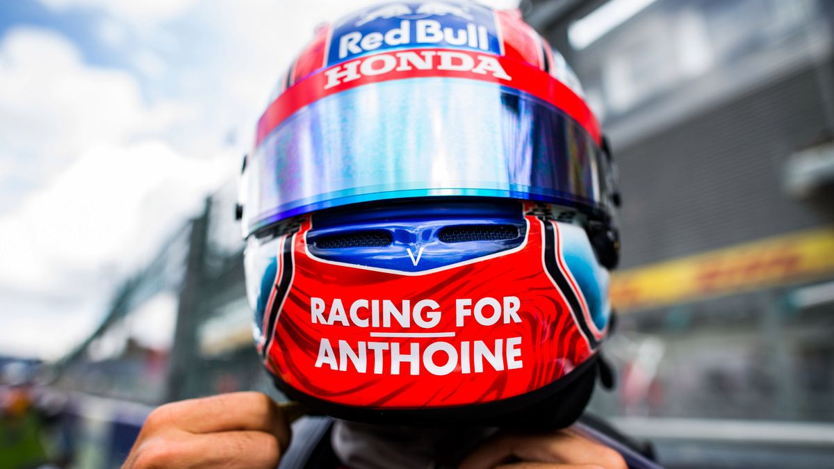 Zdjęcie okładkowe artykułu: Materiały prasowe / Toro Rosso / Na zdjęciu: Pierre Gasly w specjalnym kasku
