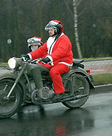 Mikołaje na motorach