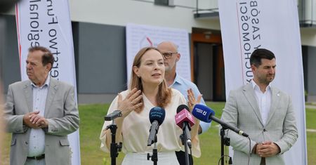 Pierwsze mieszkania w Kaczorach już gotowe. Minister odwiedziła inwestycję SIM Wielkopolska