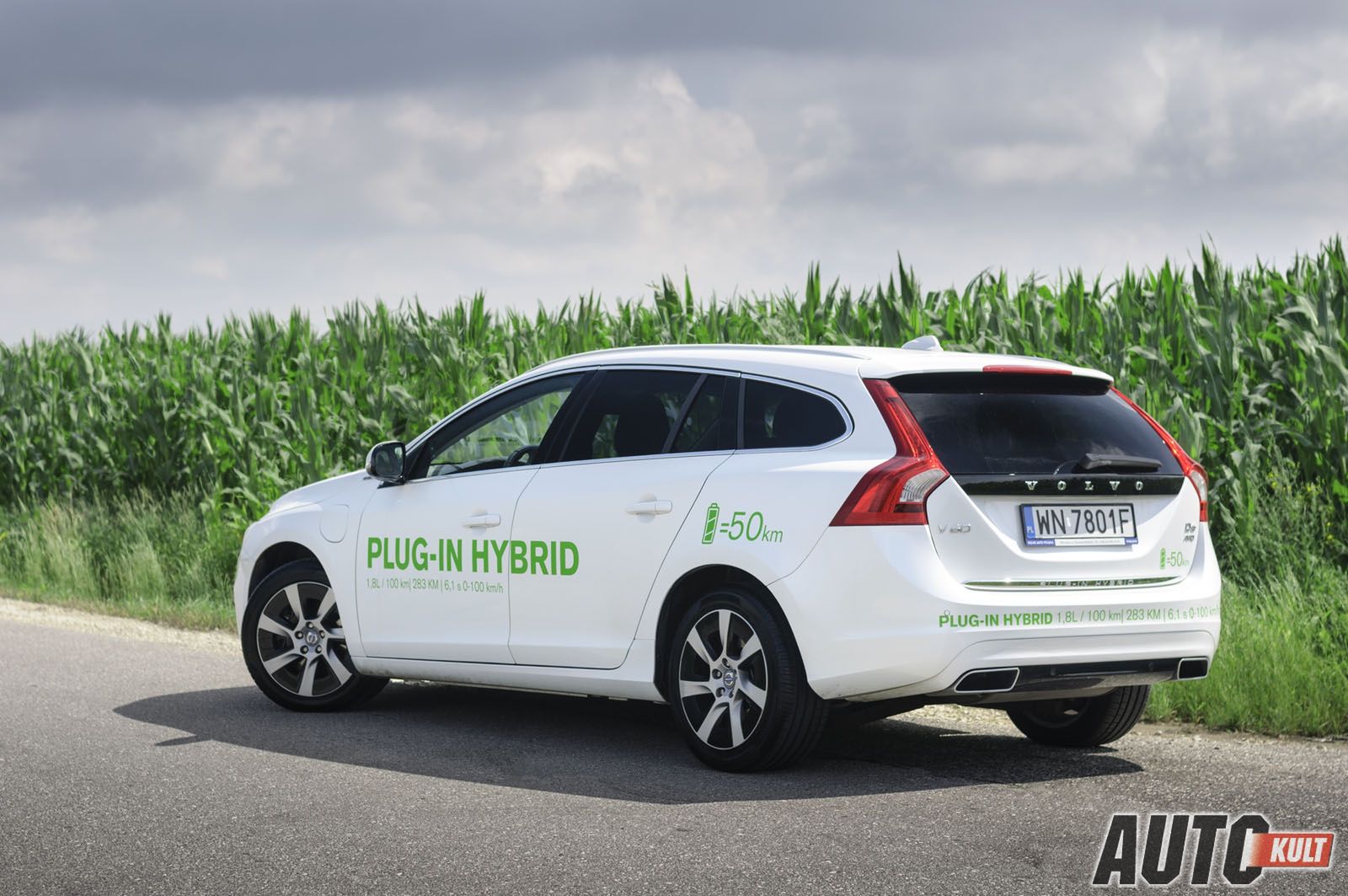 Volvo V60 Plug-In Hybrid - test [galeria zdjęć] 3