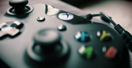 Usługi chmurowe Microsoft popularniejsze o 775%. Producent wprowadza ograniczenia