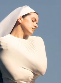 Rosalía - po co komu, hity, skoro można mieć "LUX" - [RECENZJA]