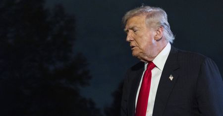 Trump mówił o wniesieniu pozwu przeciwko BBC. "Chyba muszę"