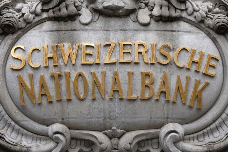 Niespodziewana decyzja Szwajcarskiego Banku Centralnego. Stopy procentowe w dół