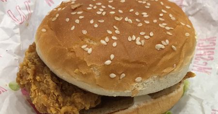 Kanapka McChicken (McDonald's)