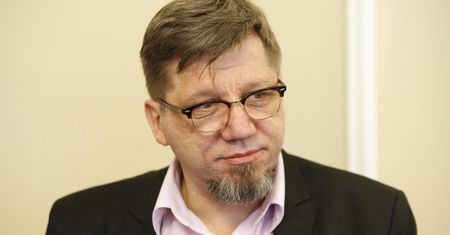 Sute nagrody w Krajowej Radzie Radiofonii i Telewizji. Wypłacili sobie 81,7 tys. złotych